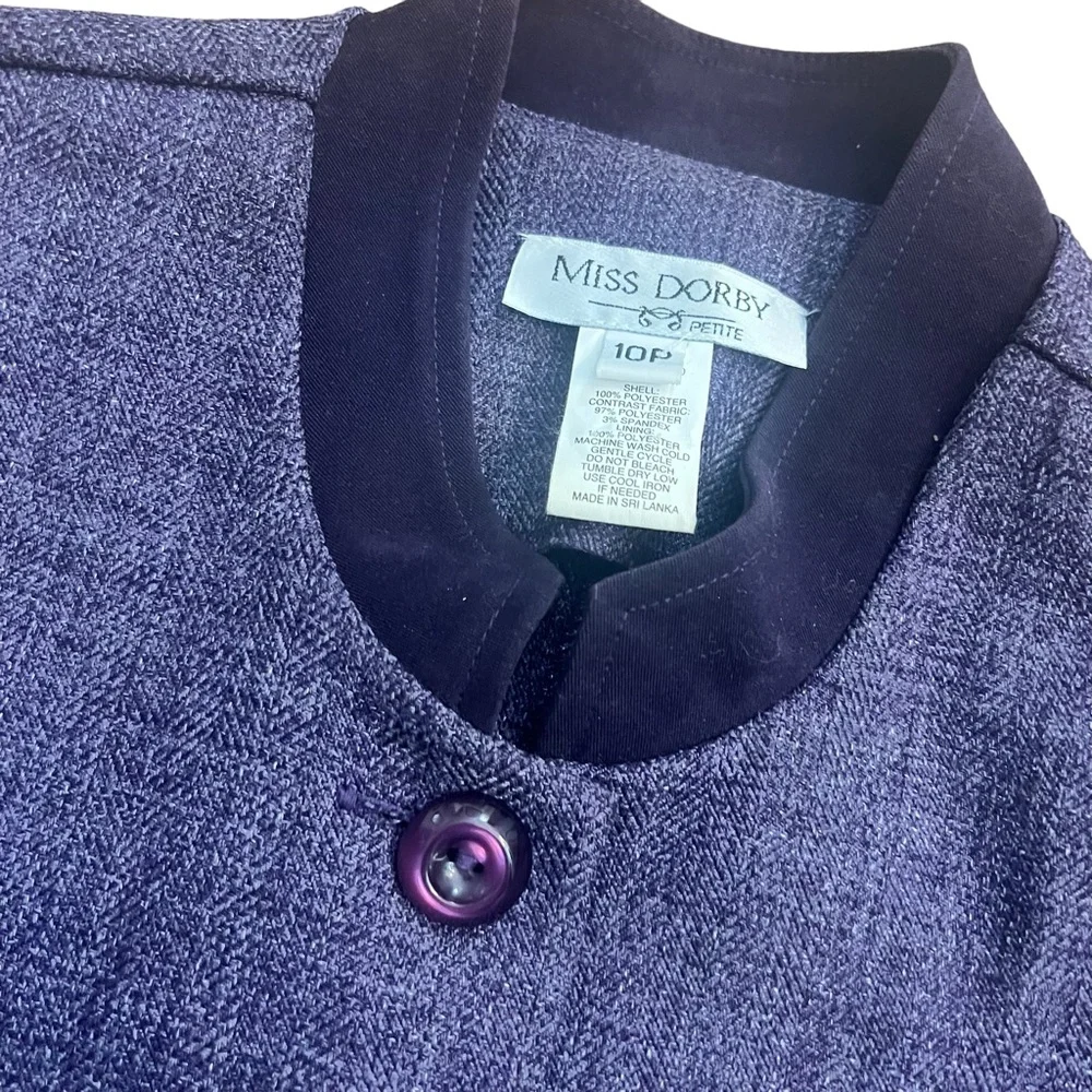 1980’s Vintage Chic Structured Purple Blazer with‎ Button Down Front, Medium 10P